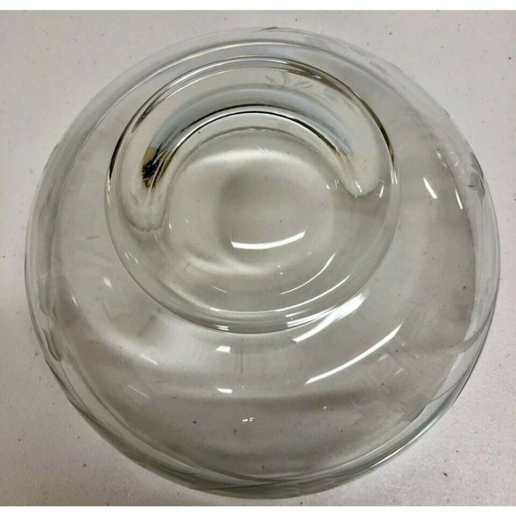 MS16 Vintage Large engraved cut Fruit / Salad Bowl 9 1/2' w x 5' h x 4 3/8' base - Picture 5 of 5